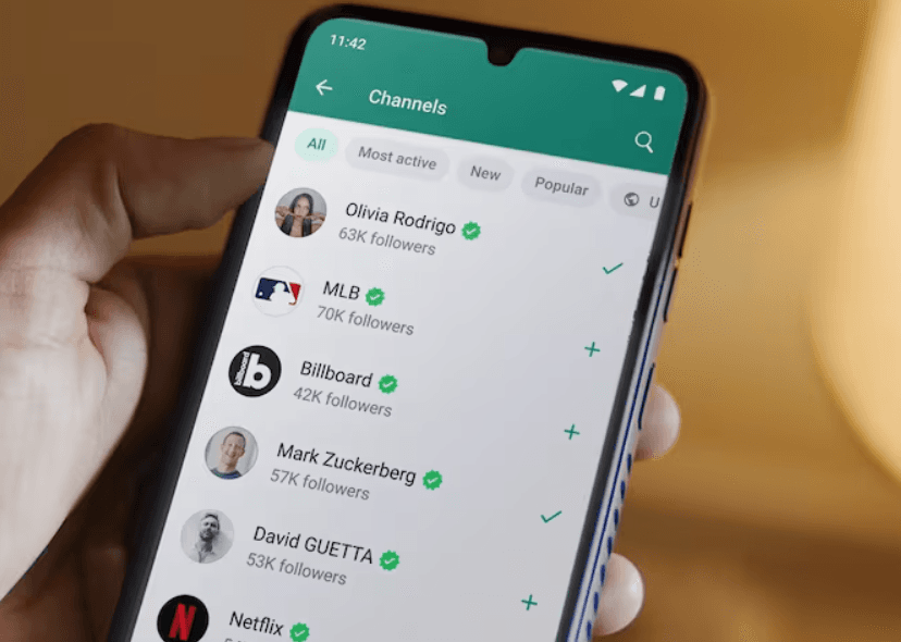 WhatsApp’a hareketli sohbet duvar kâğıtları geliyor