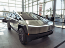 NASA, astronot tahliyesinde Tesla Cybertruck kullanacak