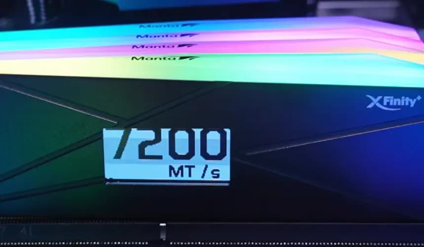 OLED ekranlı DDR5 bellek dönemi başladı: V-Color XFinity+ tanıtıldı