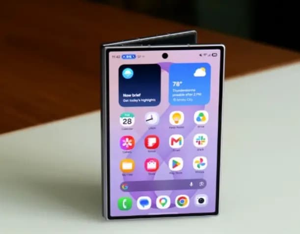 Samsung Galaxy Z Fold 8 inceleme: Daha geniş tasarım katlanabilir deneyimini değiştiriyor
