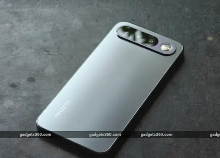 Realme 16 incelemesi: Büyük batarya öne çıkıyor, ancak yükseltme için yeterli mi?
