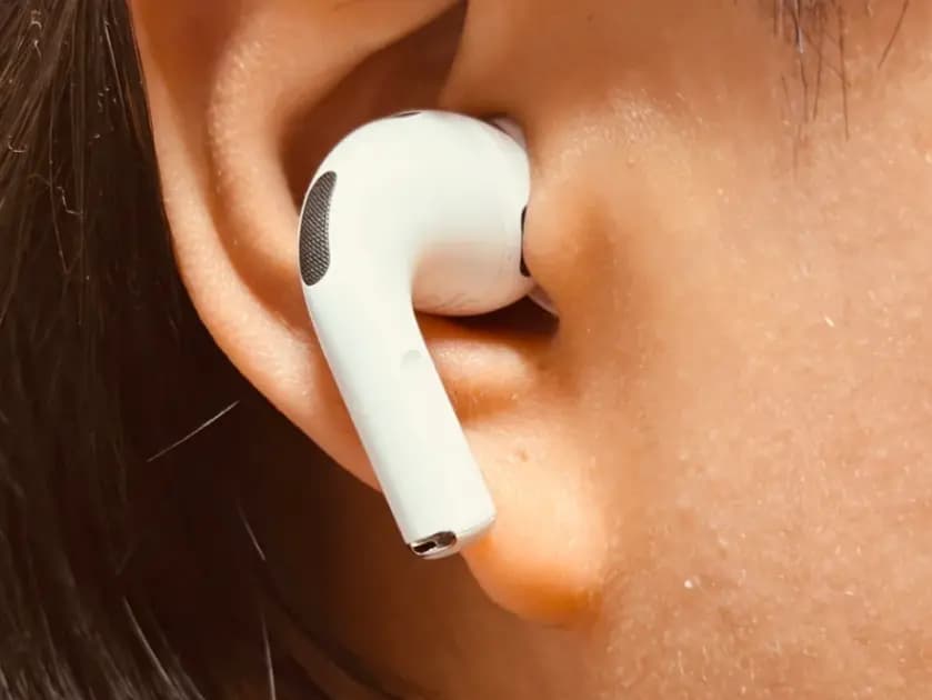 iOS 27 beta 3 ile AirPods'un Uyarlanabilir Ses ayarına erişmek artık çok daha kolay