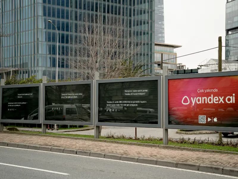 Yandex İstanbul’da yapay zeka lansmanı öncesi reklam kampanyası başlattı