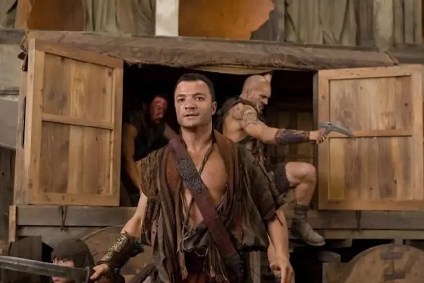 Spartacus: House of Ashur dizisi karşımıza çıkacak