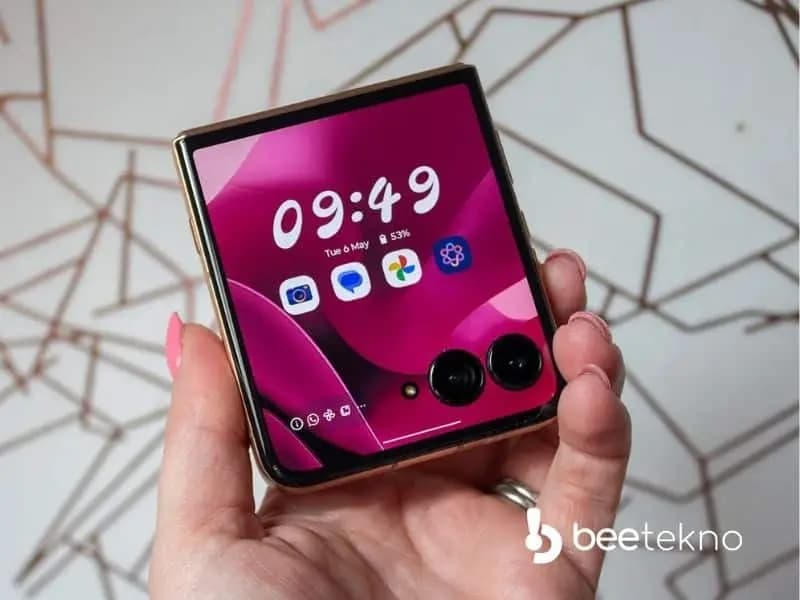 Motorola Razr 2025 Katlanabilir Telefon Piyasasında Zirvede