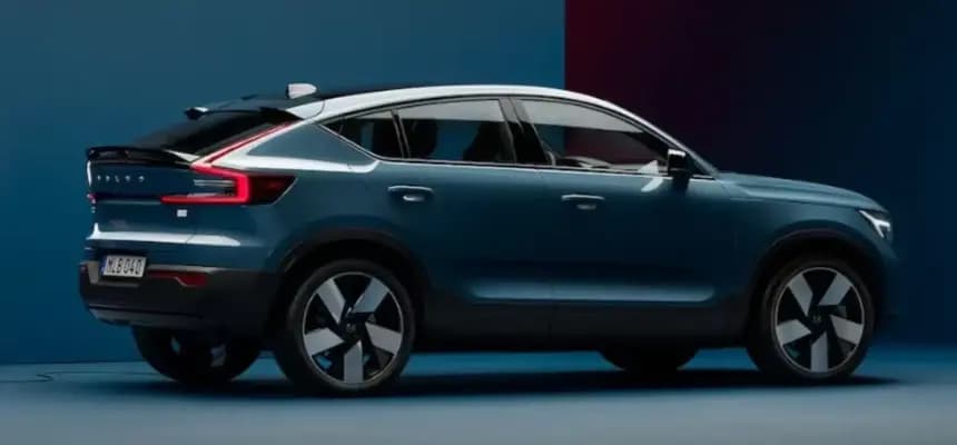 Volvo, C40'ı Geçici Olarak Durduruyor ve Bazı Modellerin Adını Değiştiriyor