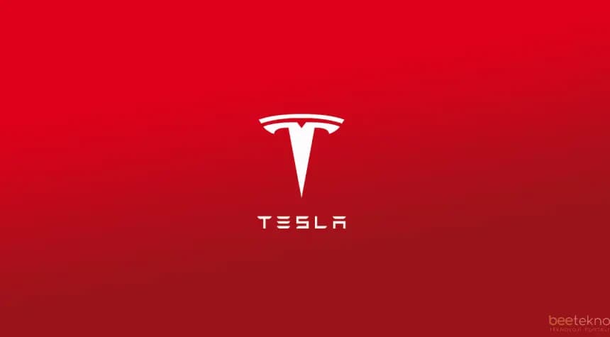 Tesla, Tam Otonom Sürüş Güncellemesini Yayınladı: Cybertruck İlk Alan Model Olacak