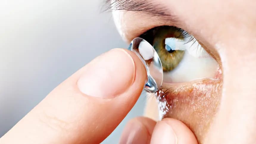 Lenslerinizi Lens Solüsyonuna Koymazsanız Ne Olur?
