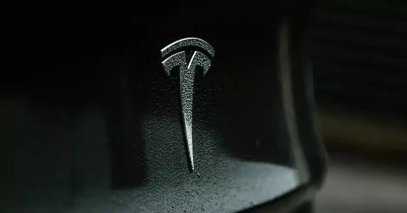 Tesla, 2020'den Bu Yana En Büyük Hisse Kaybını Yaşadı: %15 Düşüş