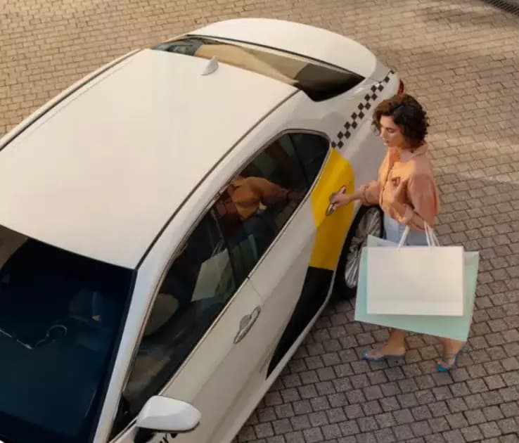 İzmir'de Yeni Taksi Uygulaması Yandex Go Hizmete Başladı