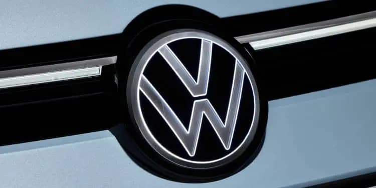 Volkswagen Golf Elektrikli Olacak!