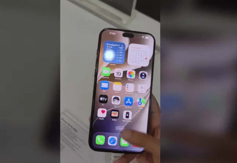 iPhone 18 Pro satışa çıktı, iOS 27’de ana ekran kaydırırken takılma ve dokunuşun kaçması anlatılıyor