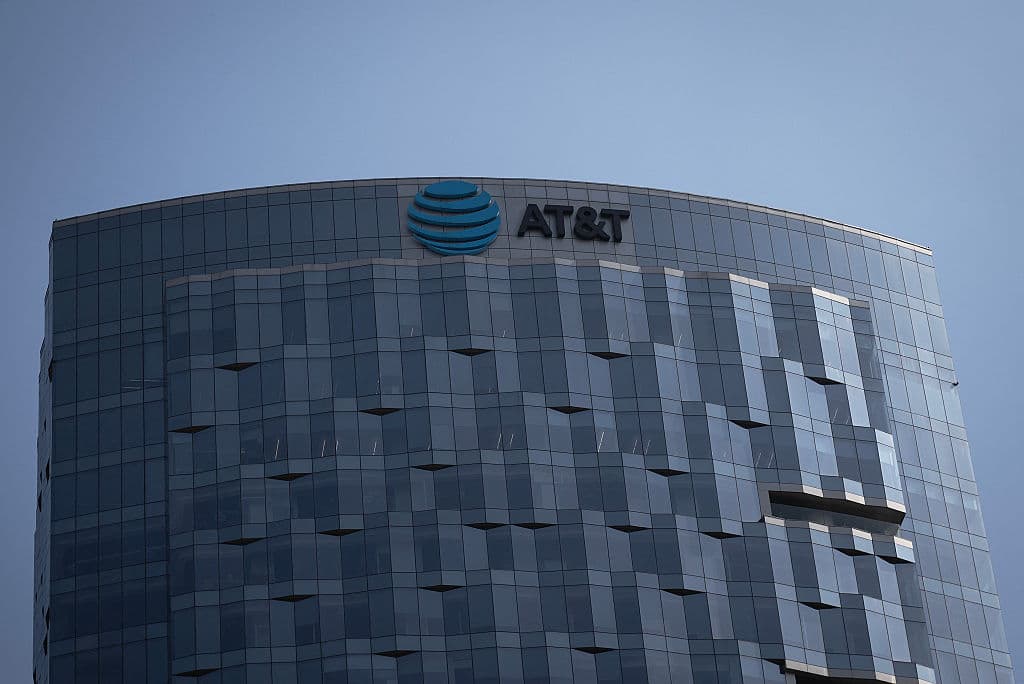 AT&T 177 Milyon Dolarlık Veri İhlali Uzlaşma Ödemelerini Yapıyor: Hesabınıza Para Yatabilir