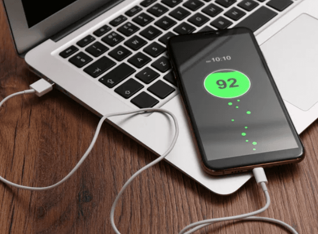 Telefonu şarj olurken kullanmak bataryaya zarar verir mi?