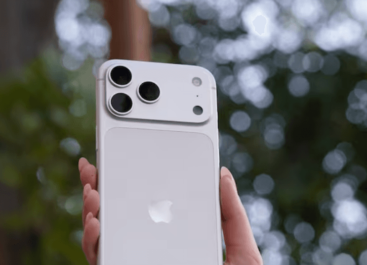Apple, iPhone 18 etkinliği öncesinde çalışanları için çekiliş başlattı
