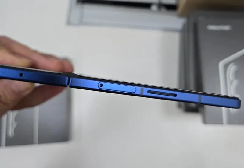 Galaxy Z Fold 7’nin ilk gerçek fotoğrafları sızdırıldı