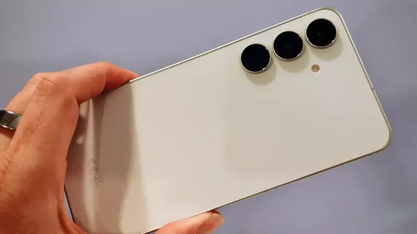 Galaxy S25 FE tanıtım tarihi netleşti: Kamera özelliği fark yaratacak