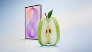 Samsung'dan iPhone Duo'ya İnce Gönderme: Galaxy Z Fold 8 'Yıllar İleride'
