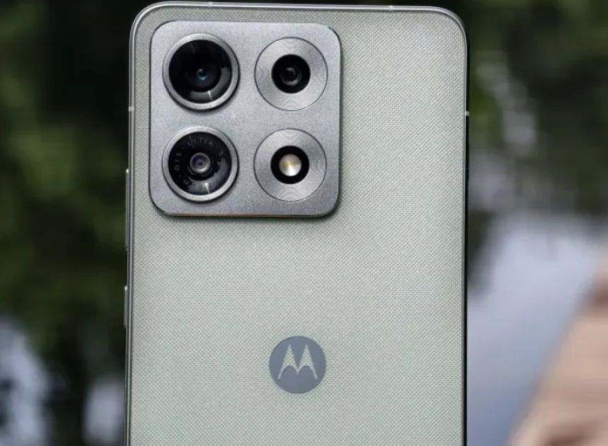 Moto Edge 70 Max incelemesi: Güçlü donanımına rağmen önemli eksikleri var