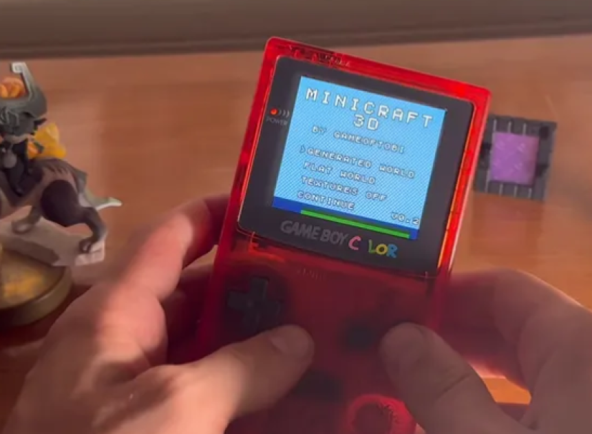 Minecraft, Game Boy ve Game Boy Color'da çalıştırıldı: Hayran yapımı proje teknoloji dünyasını şaşırttı
