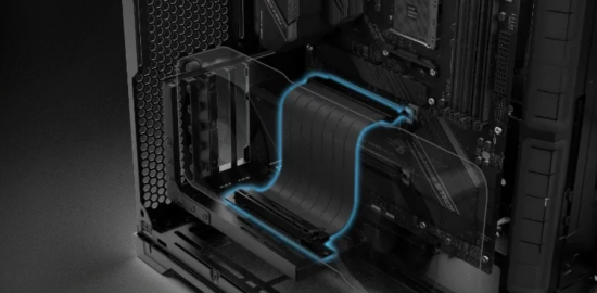 RTX 5090'un arka plakası dikey kurulumda PCIe yükseltici kablosunu eritebilir