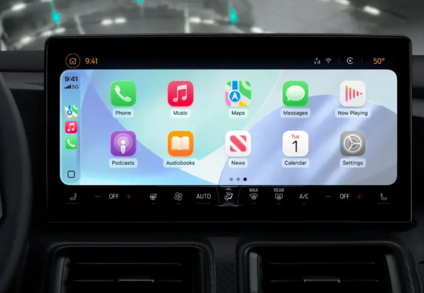 iOS 27 ile CarPlay daha akıllı hale geliyor: Siri 2.0, video desteği ve uydu bağlantısı yolda