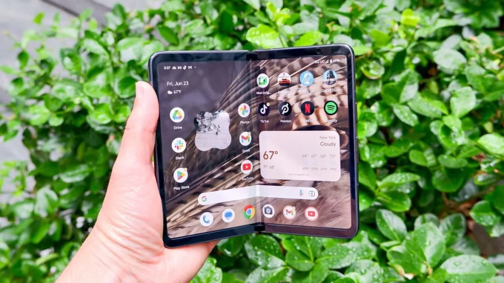 Google, Sızıntıları Önlemek İçin Pixel 9 Pro Fold'u Erkenden Tanıttı