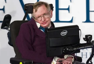 Stephen Hawking ‘in Hastalığı: ALS ile Mücadele Eden Bir Deha