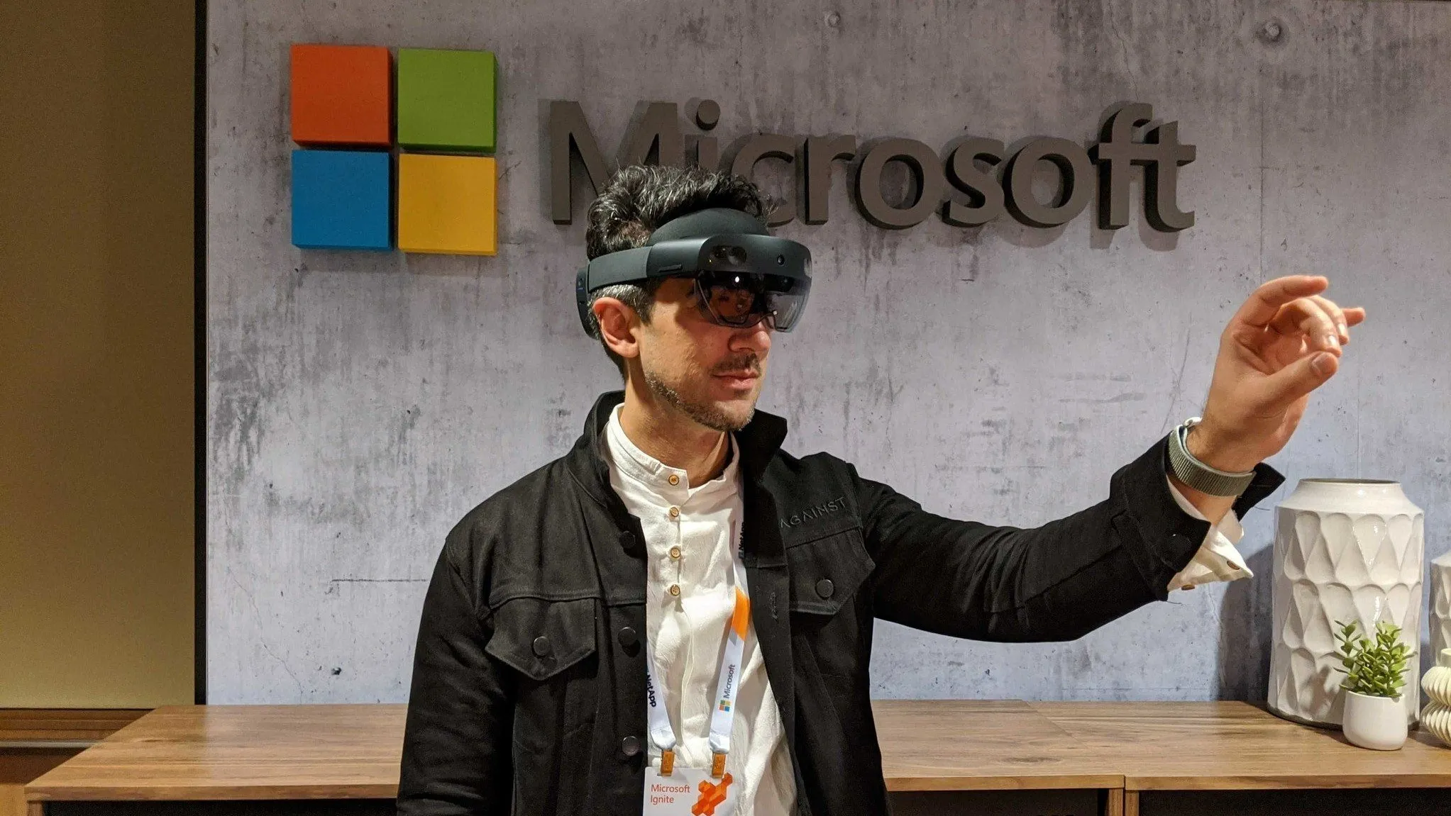 Microsoft, HoloLens 2’yi Sonlandırdı