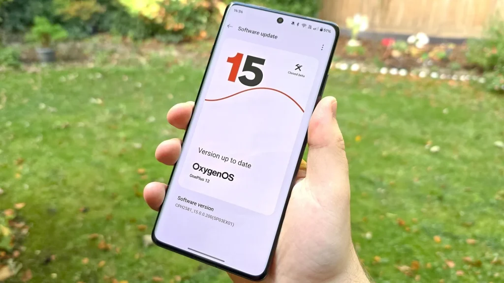 OnePlus-12-Icin-OxygenOS-15-Guncellemesi-30-Ekimde-Geliyor-1