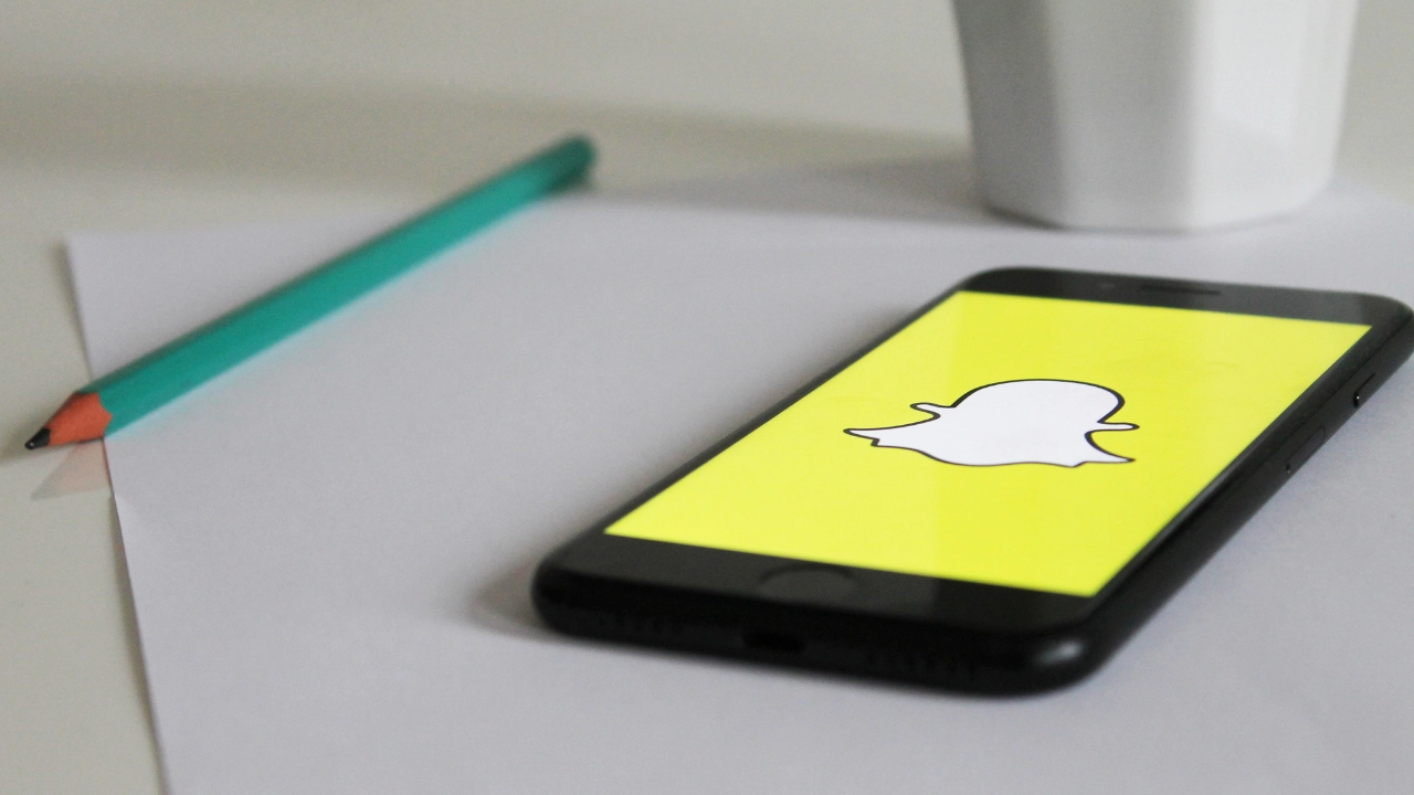 Snapchat Yeni Footsteps Özelliğini Devreye Soktu