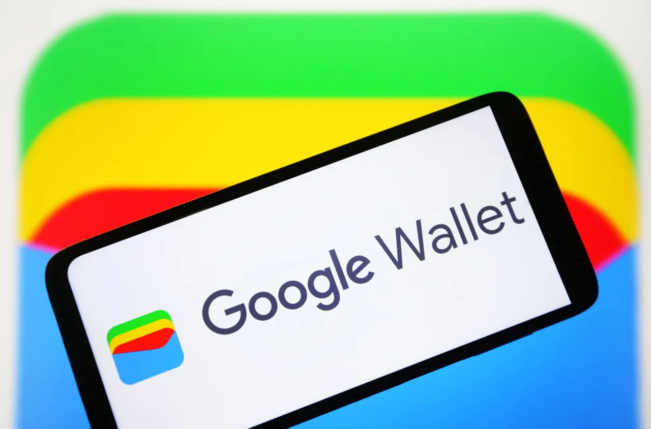 Google Wallet’a WearOS için Erişim Kartı Desteği