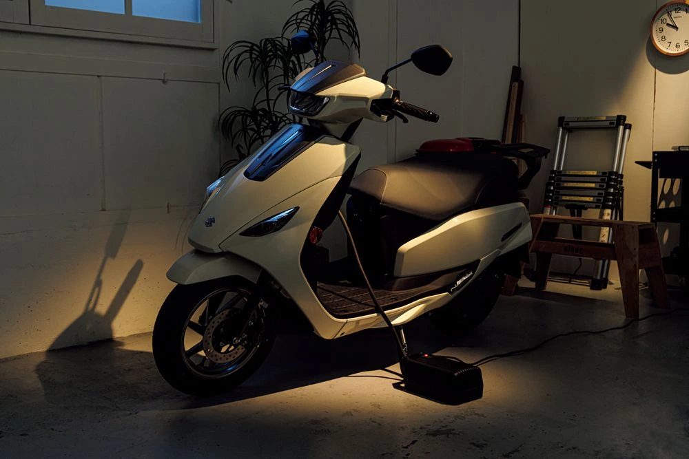 Suzuki-E-Address-Elektrikli-Scooter-Gorseli