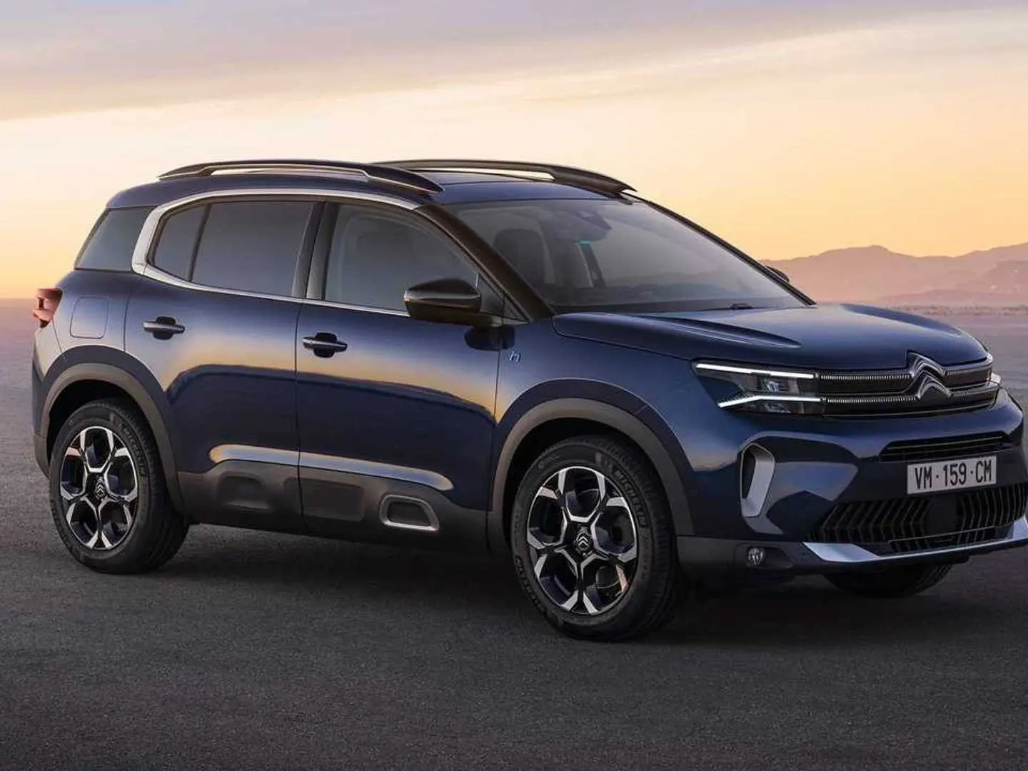 Citroen C5 Aircross: Konfor ve Teknolojinin Buluştuğu SUV 🚗✨