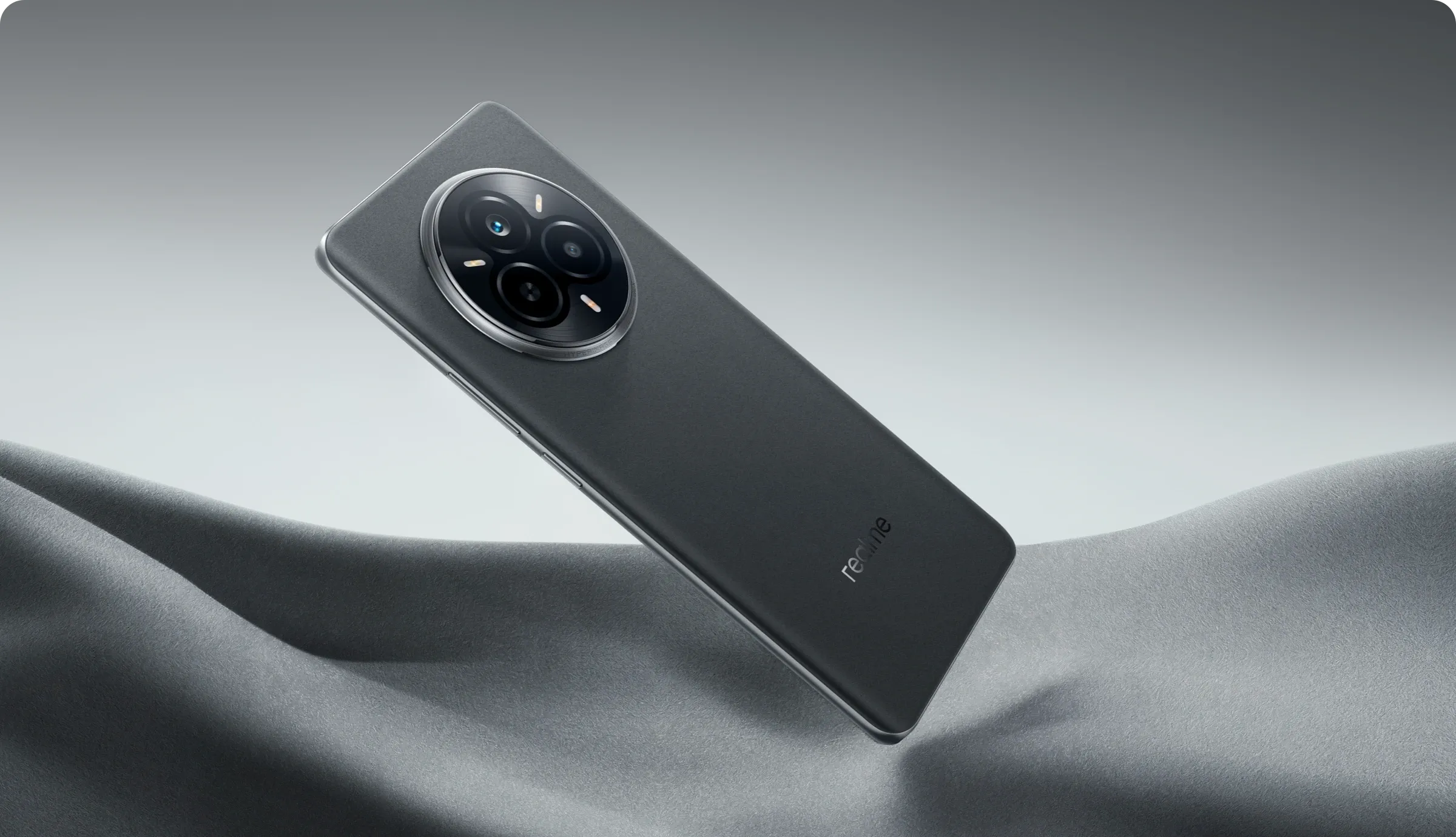 Realme-14-3